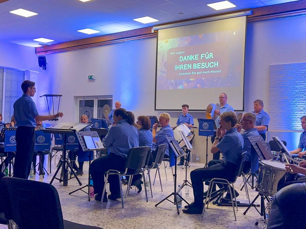 61fcde3e-57bd-4fe0-9305-133c52532ac8 61fcde3e-57bd-4fe0-9305-133c52532ac8